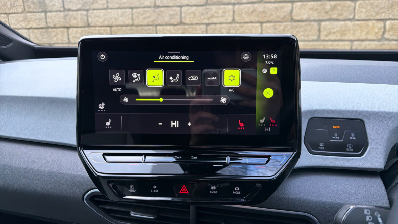 Volkswagen ID.3 150kW Life Pro Performance 58kWh 5dr Auto Electric Hatchback